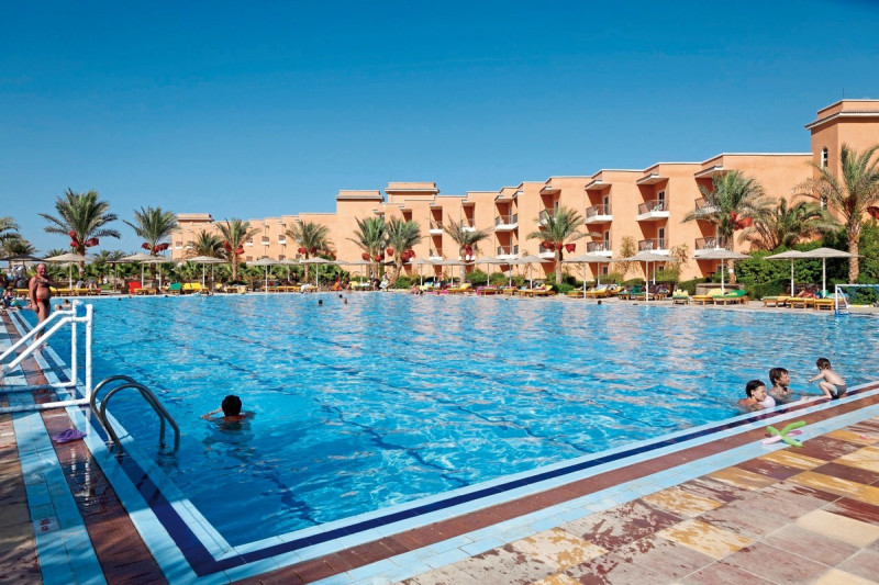 Three Corners Sunny Beach Resort ●●●●
