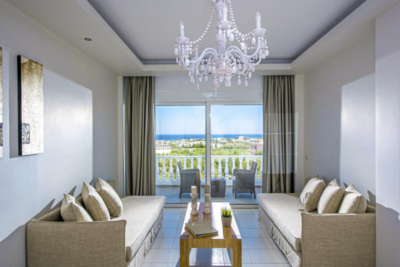 Matheo Villas & Suites