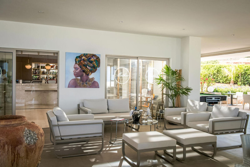 Matheo Villas & Suites