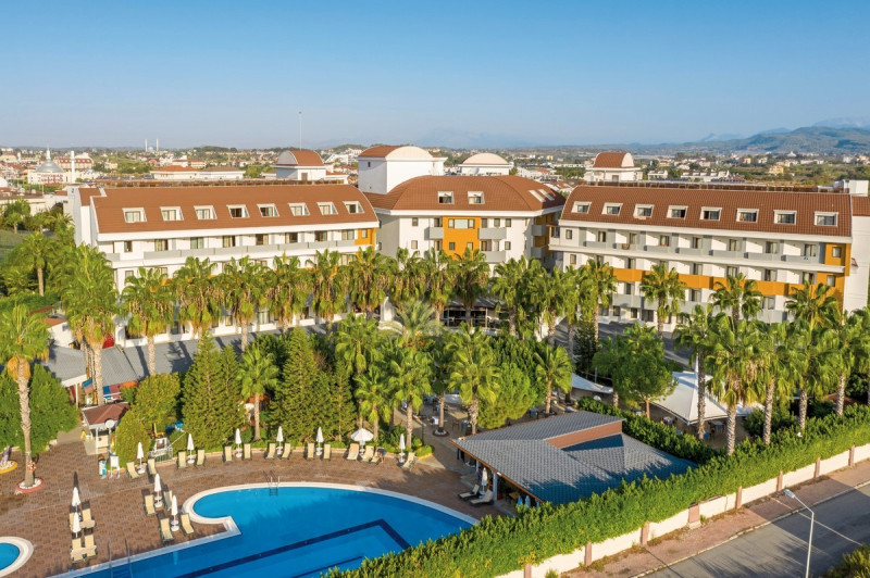 Hane Family Resort ●●●●