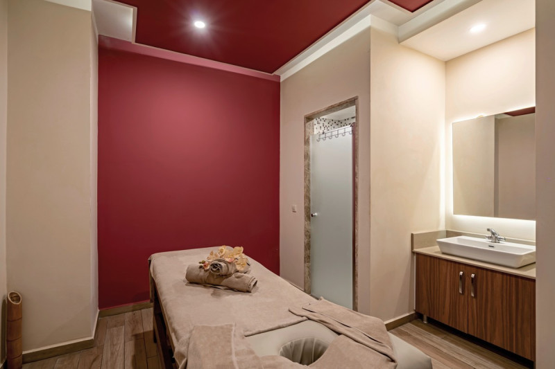 Club Dizalya ●●●●○