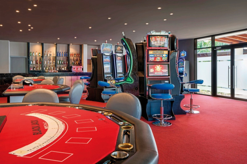 Breathless Punta Cana Resort & Spa ●●●●●