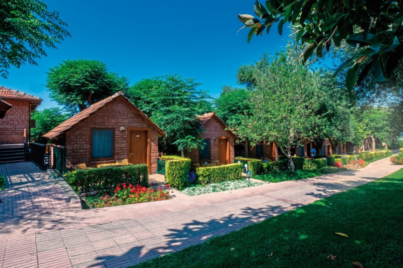 Can Garden Beach ●●●●