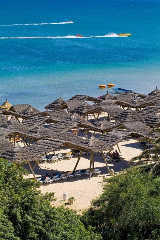 Les Orangers Beach Resort ●●●●○