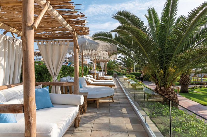 Fort Arabesque - The West Bay