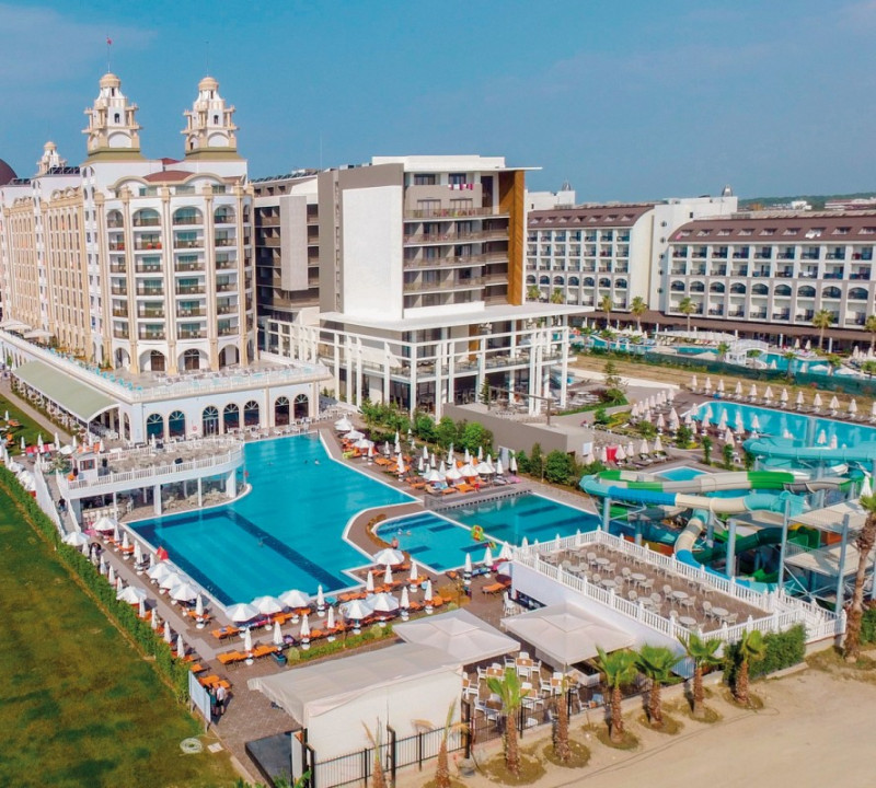 J'adore Deluxe Hotel & Spa ●●●●●