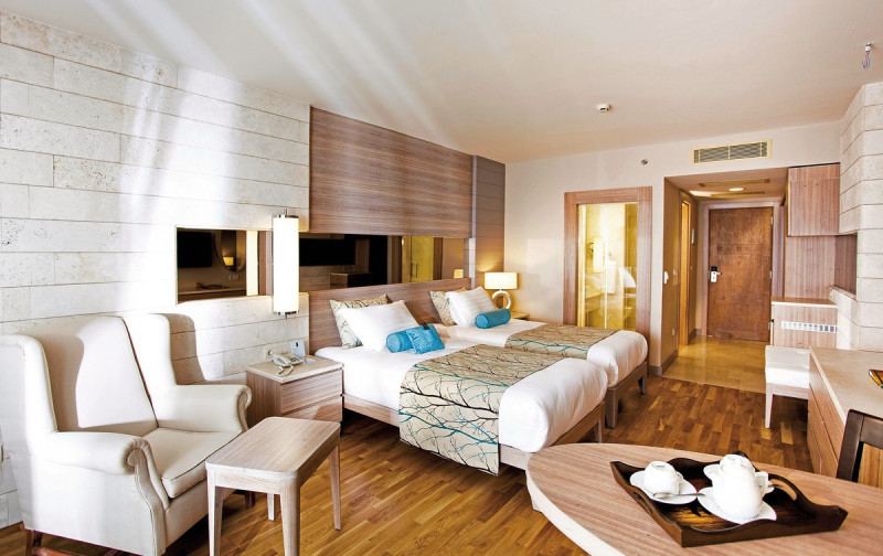 Melas Resort Hotel ●●●●●