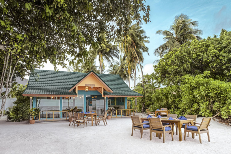 Furaveri Island Resort & Spa