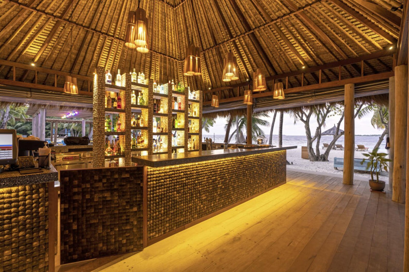 Furaveri Island Resort & Spa