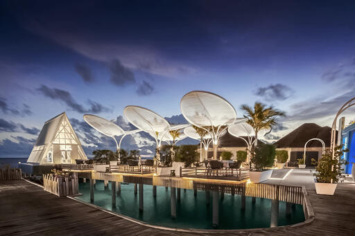 Furaveri Island Resort & Spa