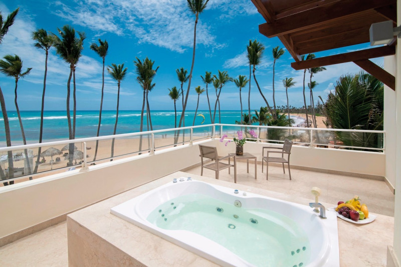 Breathless Punta Cana Resort & Spa ●●●●●