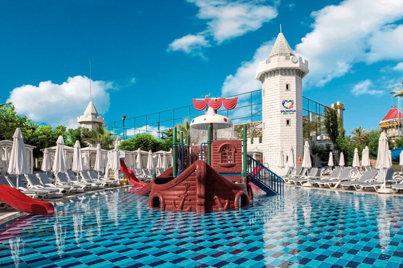 Delphin Imperial ●●●●●