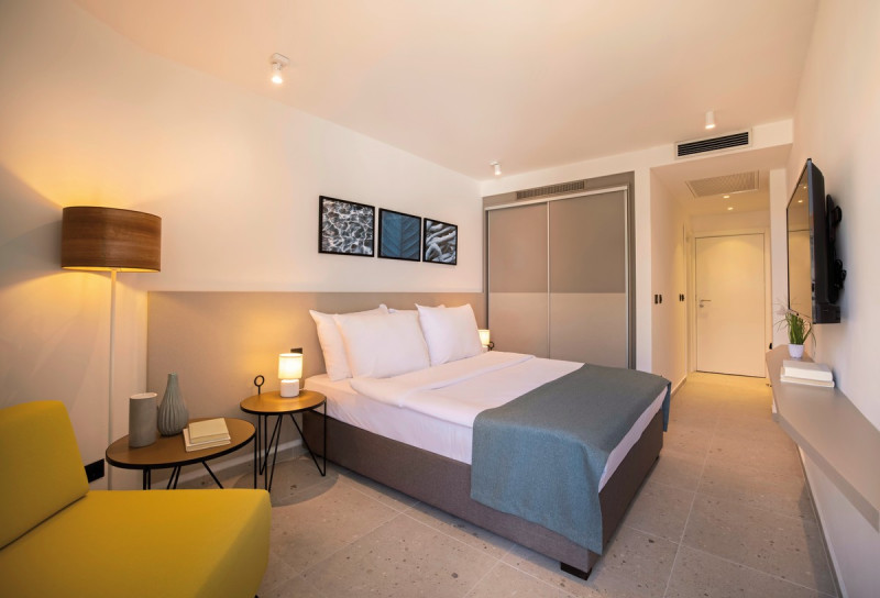 Wohnbeispiel Doppelzimmer Superior Meerseite f&uuml;r 3 Pers. 