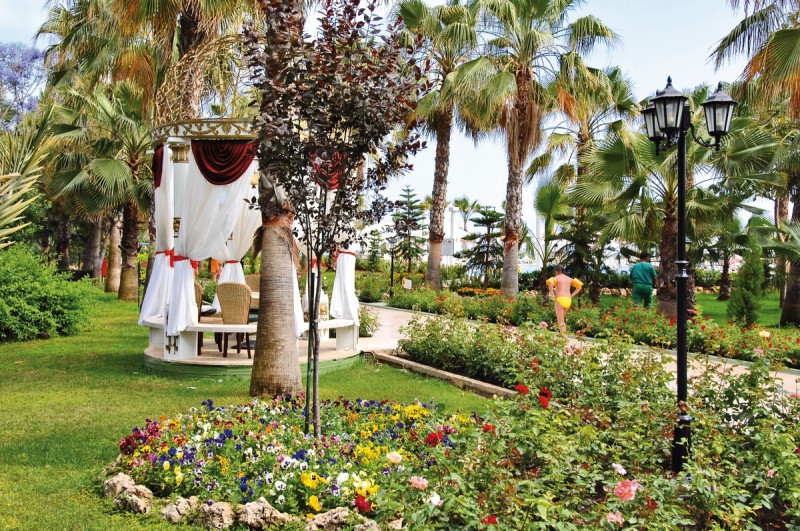 Botanik Hotel & Resort 