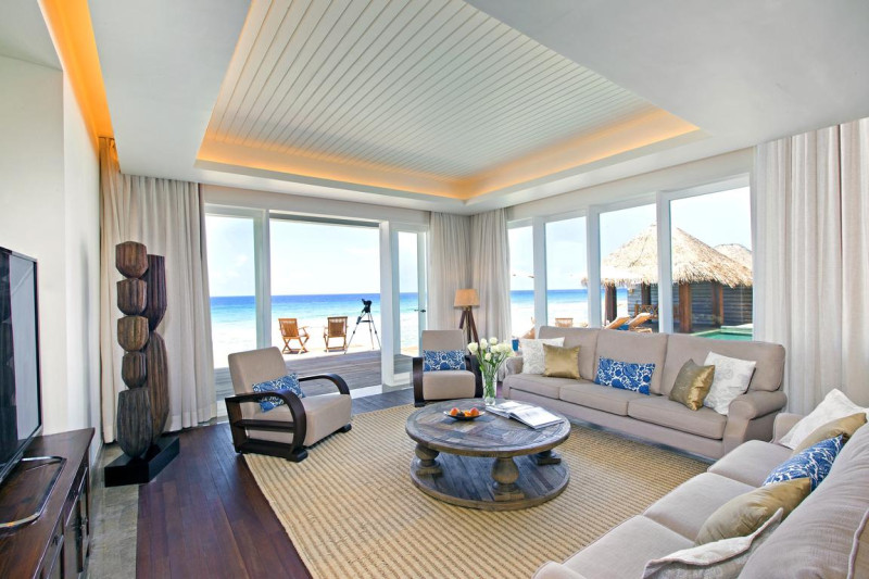 Two Bedroom Beach Pool Residence