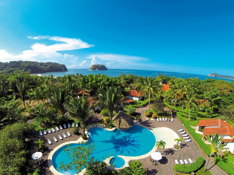 Villas Playa Sámara Beachfront Resort