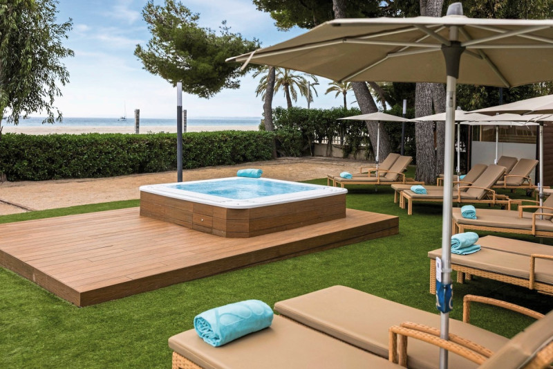 VIVA Golf Adults Only 18+