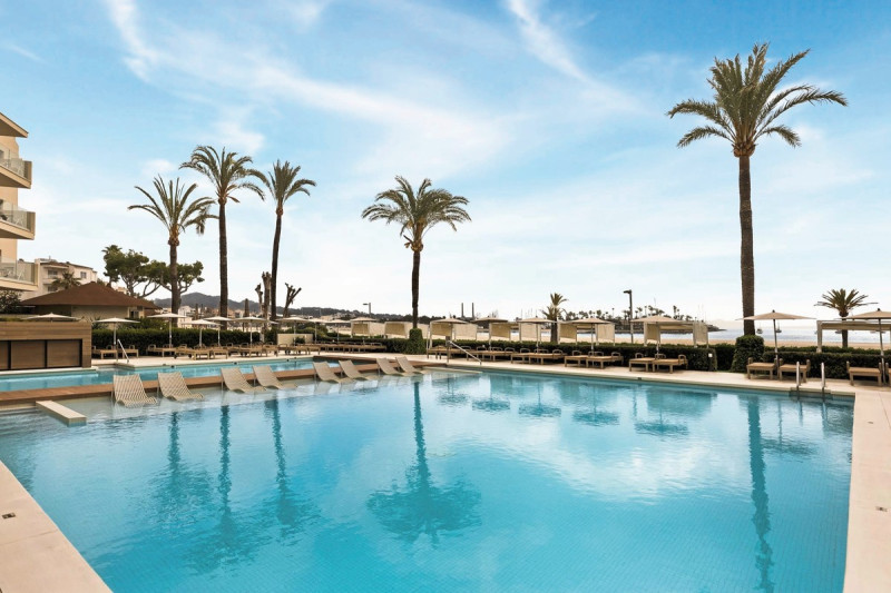 VIVA Golf Adults Only 18+