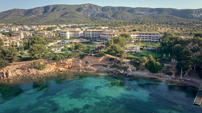 The St. Regis Mardavall Mallorca Resort