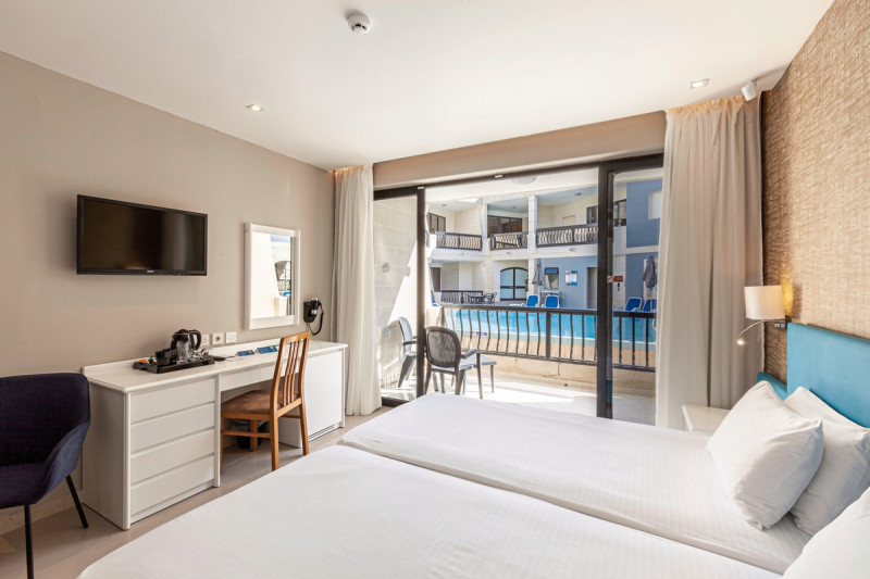 Wohnbeispiel Doppelzimmer Poolblick