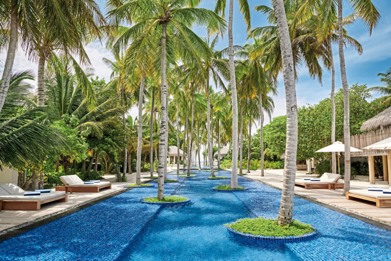 Sirru Fen Fushi, Private Lagoon Resort