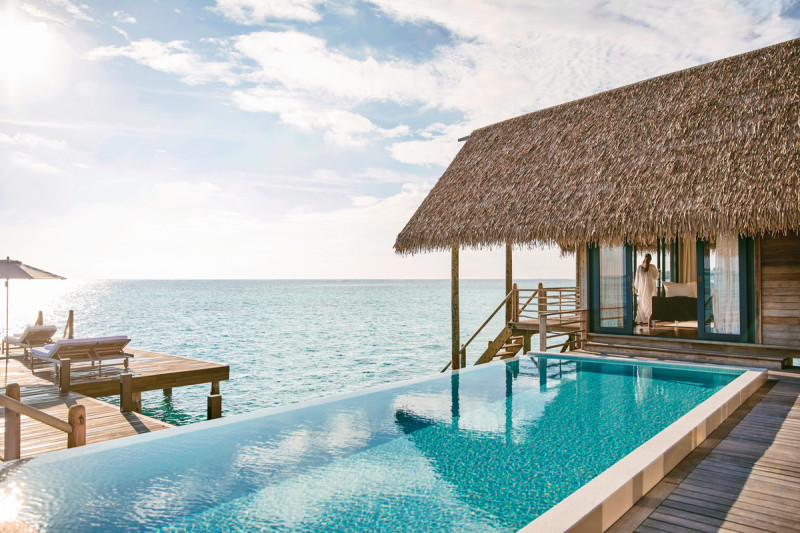 Dhoni Water Villa
