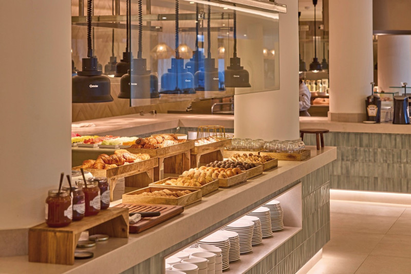 Universal Hotel Romántica