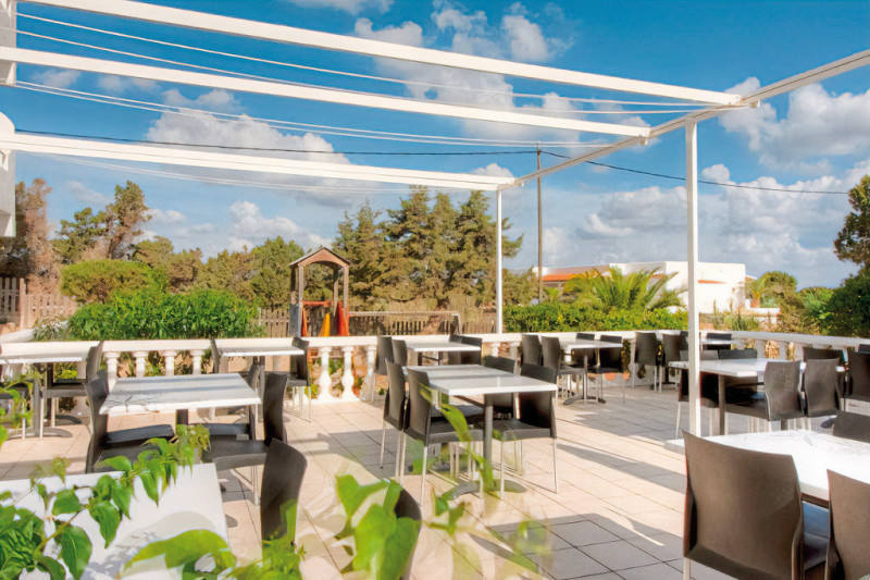 Lago Playa Resort