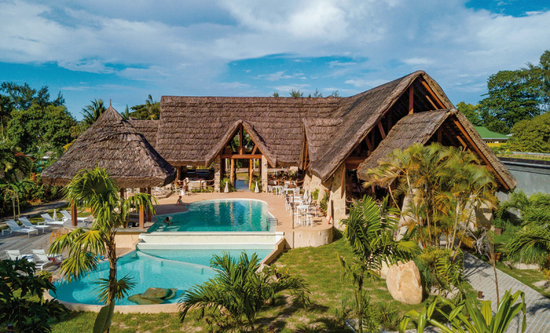 Les Lauriers Eco Hotel & Restaurant