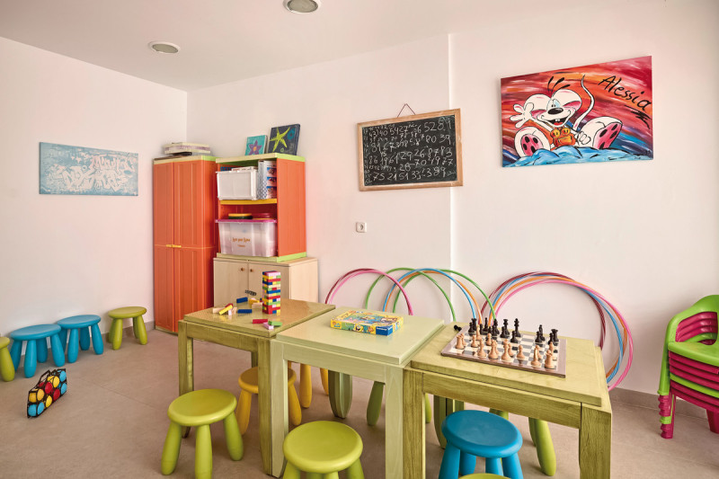 Universal Aparthotel Don Camilo