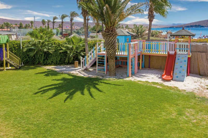 Design Plus Seya Beach