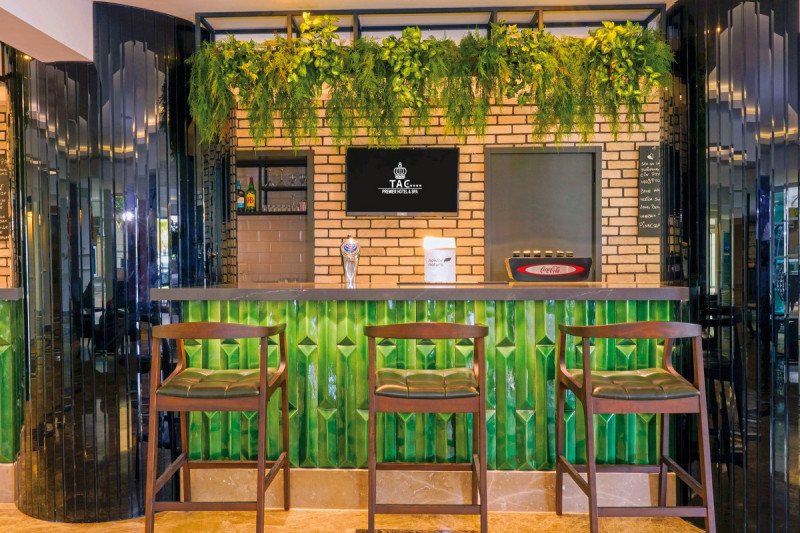 Tac Premier Hotel & Spa