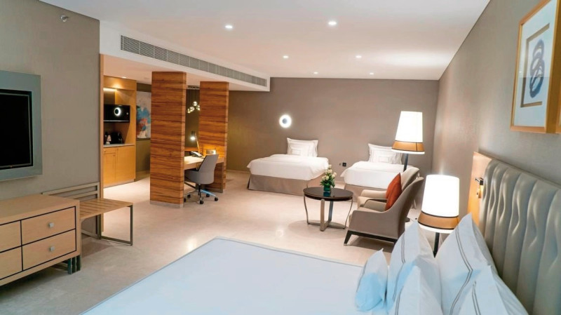 Grand Cosmopolitan Hotel