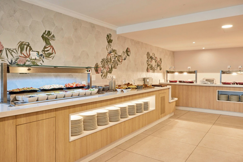 Universal Aparthotel Don Camilo