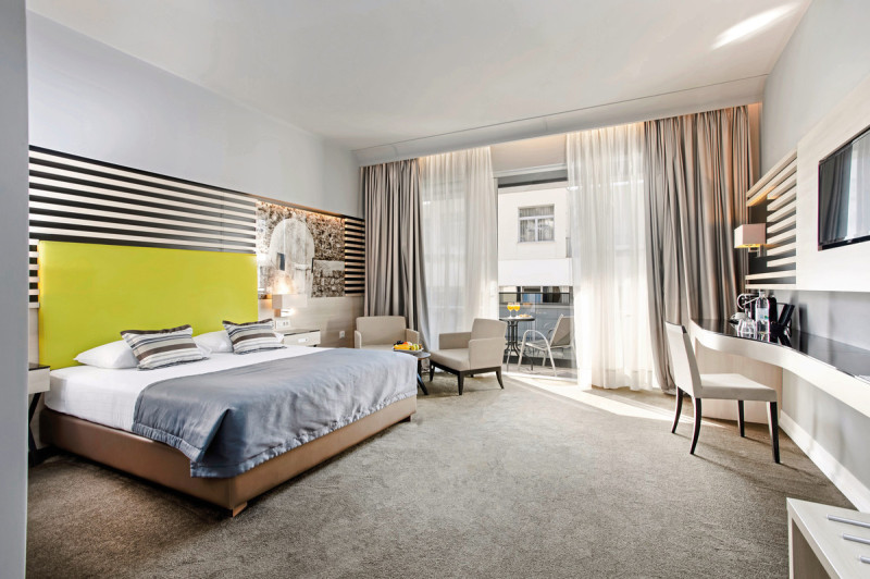 Wohnbeipiel Doppelzimmer Executive Poolblick