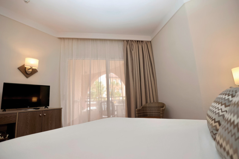 Wohnbeispiel Einzelzimmer Poolblick