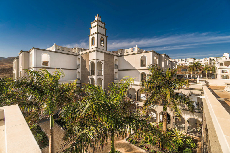 Royal Palm Resort & Spa