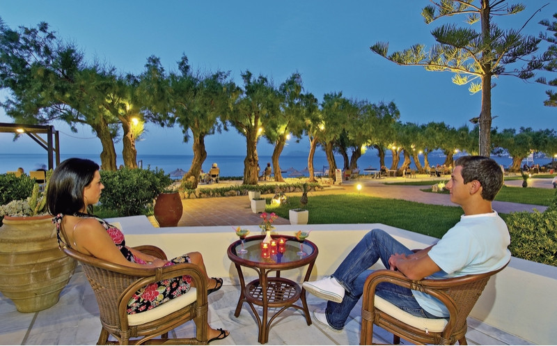 Giannoulis Santa Marina Plaza