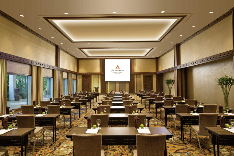 Anantara Riverside Bangkok Resort