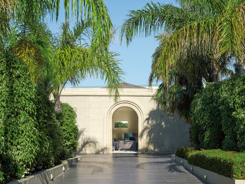 The Ixian Grand & All Suites