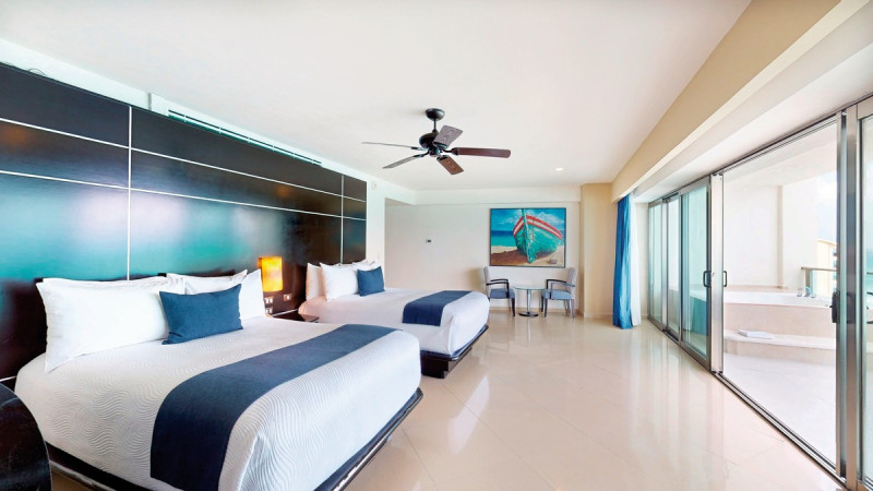 Wohnbeispiel Oceanfront Suite Double