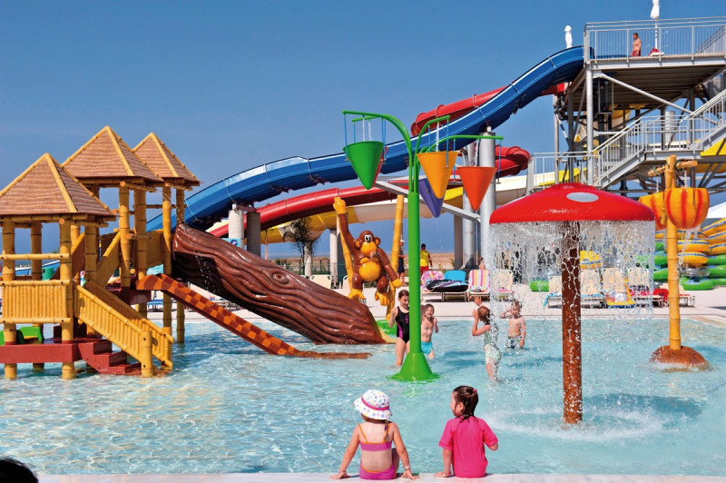 Louis Phaethon Beach