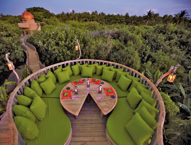 Restaurant Fresh in the Garden