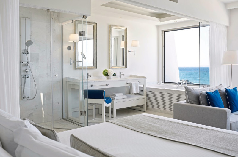 Knossos Beach Bungalow Suites Resort & Spa