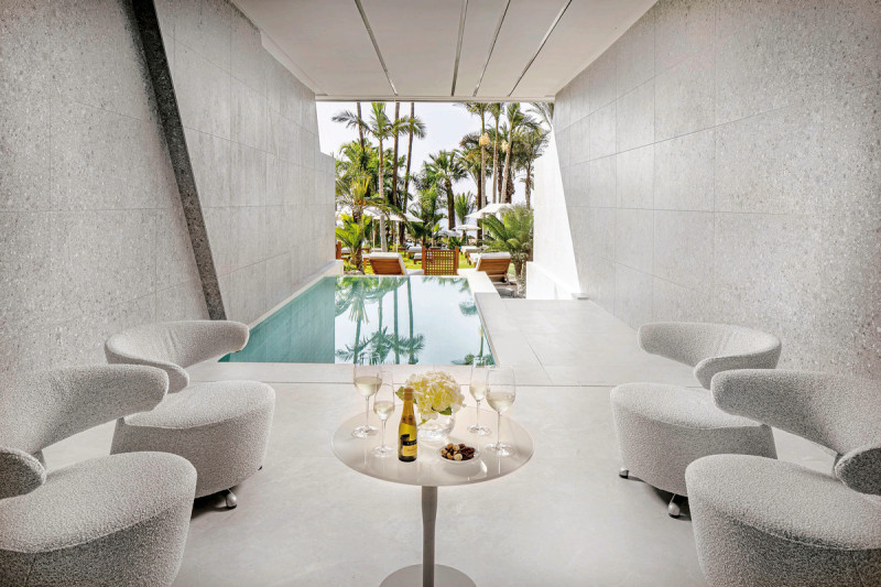 Wohnbeispiel Juniorsuite Privatpool Erdgeschoss