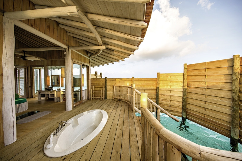 1 Bedroom Water Retreat 