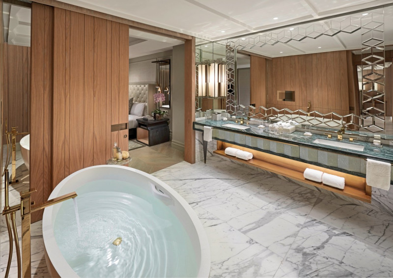 Premier Sea View Suite