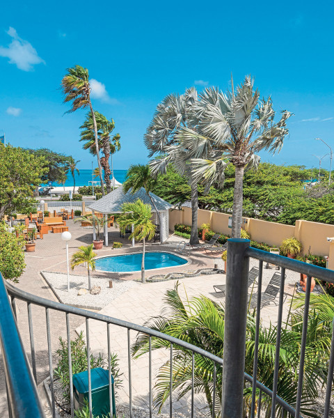 MVC Eagle Beach Resort