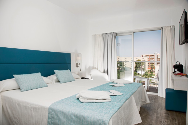 Wohnbeispiel Doppelzimmer Poolblick