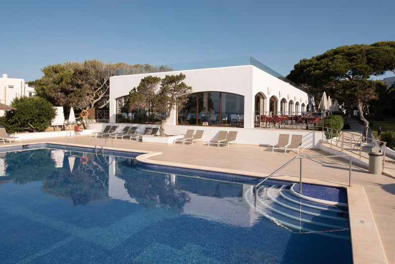 Alua Suites Las Rocas